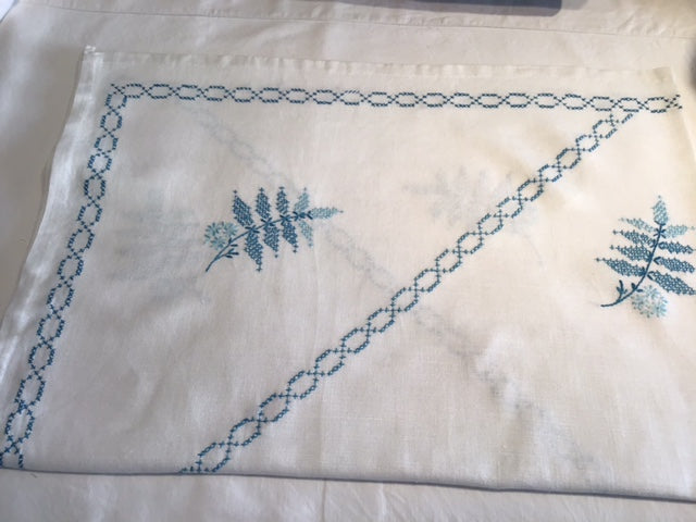 Cross-Stitch linen tablecloth