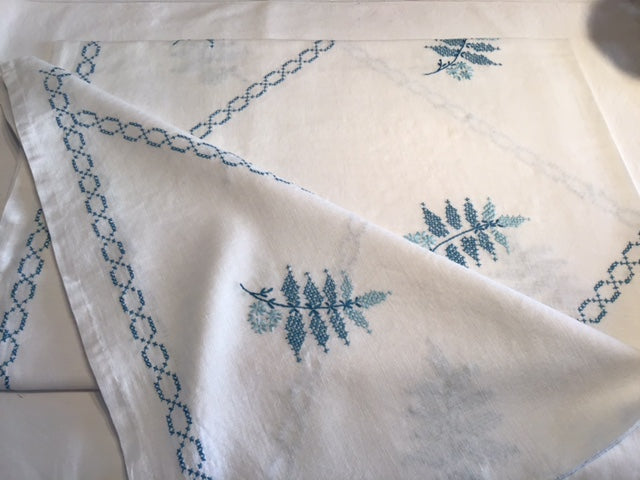 Cross-Stitch linen tablecloth