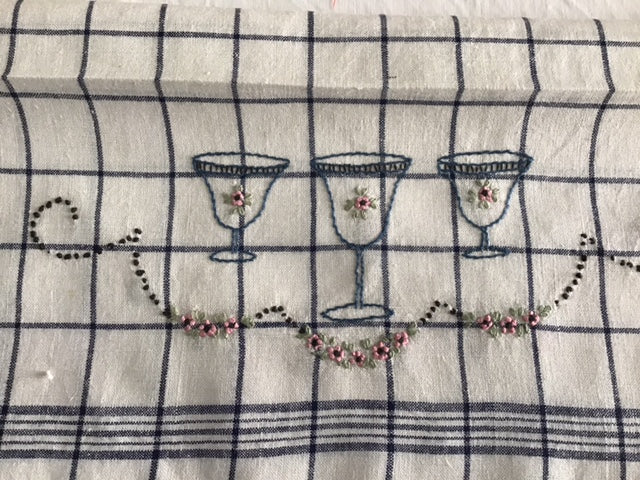 4 red/white (2) and blue/white (2) embroidered linen tea towels