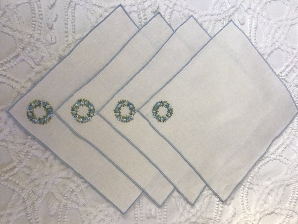 4 Vintage Linen Square Napkins